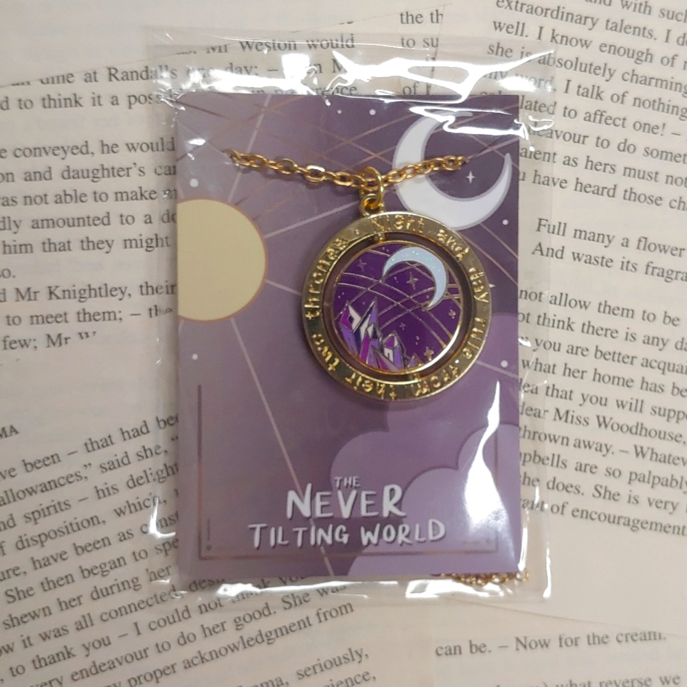 *Illumicrate*  Night And Day Spinning Pendant